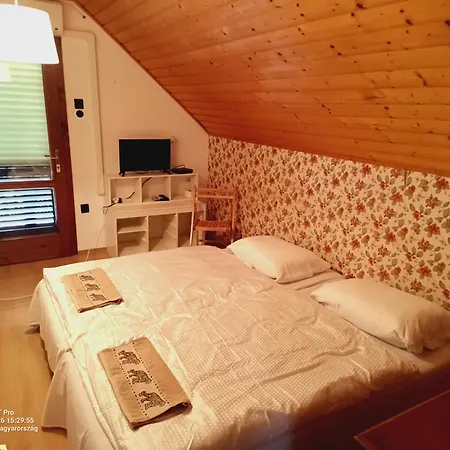 Zalia Vendeghaza Prázdninový dům Alsóörs